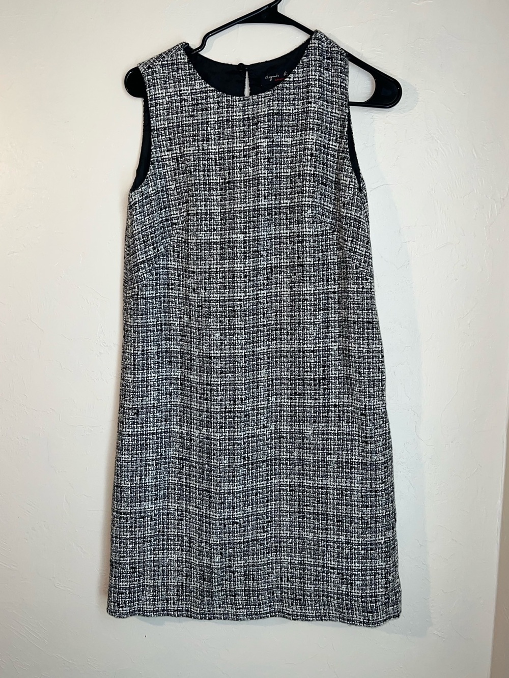 Agnes B. Black & White Tweed Sleeveless Shift Dress